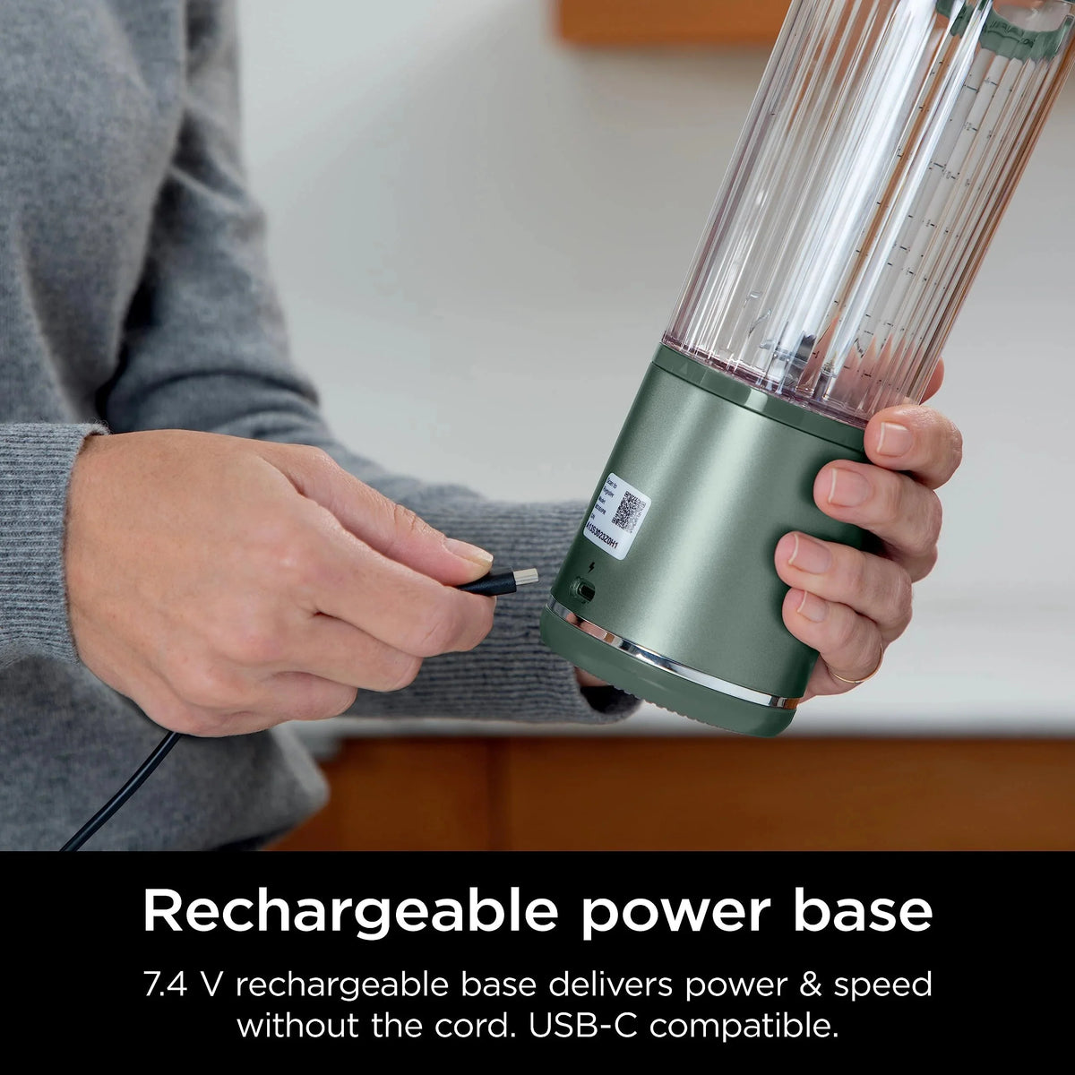 Ninja Blast Portable Personal Blender, Cordless, 18 oz, Metallic Purple - BC151PL
