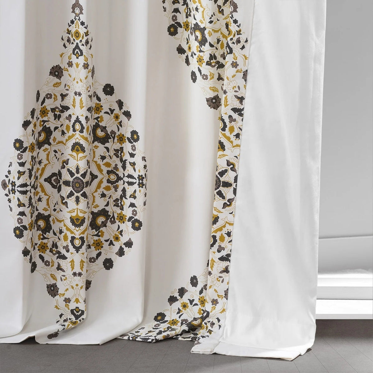 Medallion Damask Printed Cotton Room Darkening Curtain Panel, 1 Piece, 50 in W x 84/96/108/120 in L