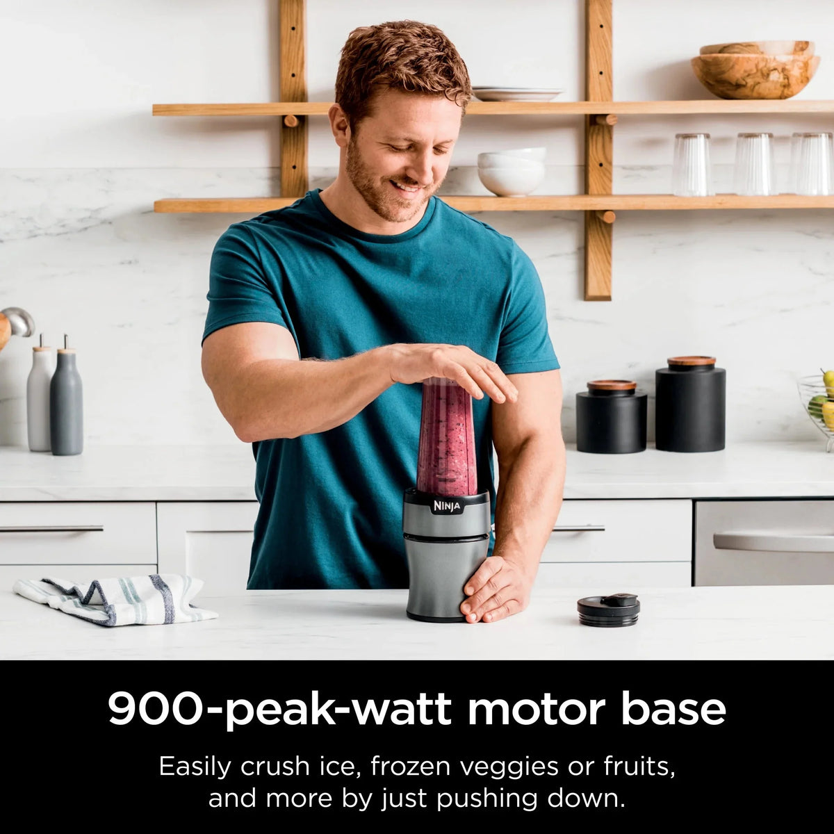 Ninja Nutri-Blender Plus 900-Peak-Watt With 3 20 oz. To-Go Cups